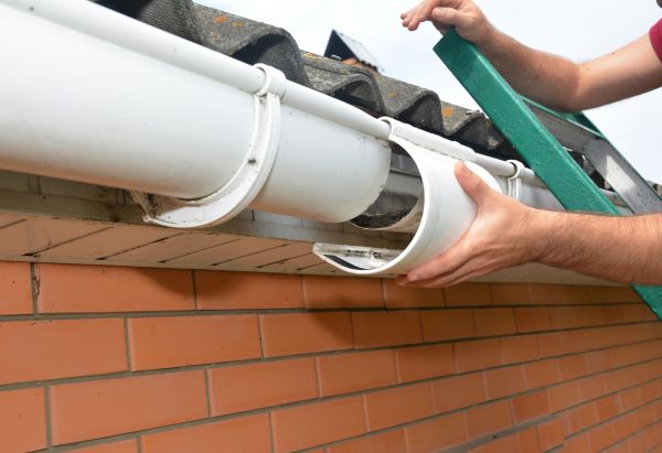 Gutter Seam Repair in Wilson